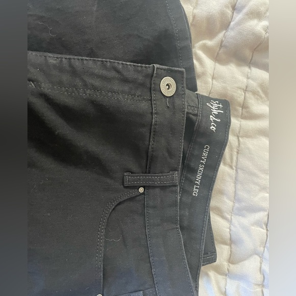 Black Style & Co Jeans curvy leg size 16 - Picture 8 of 8